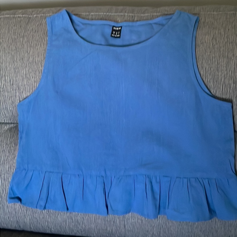 Shein Blue sleeveless crop top